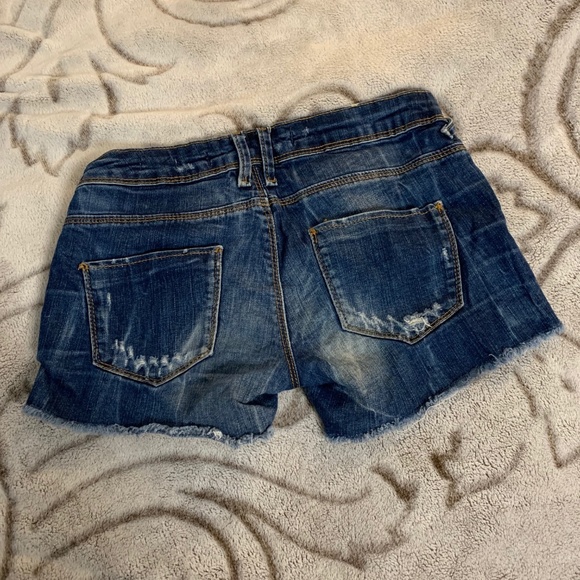 Women's Denimrulesby TRF Shorts - Picture 2 of 3